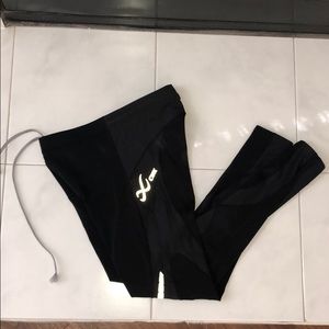 CW-X compression tights